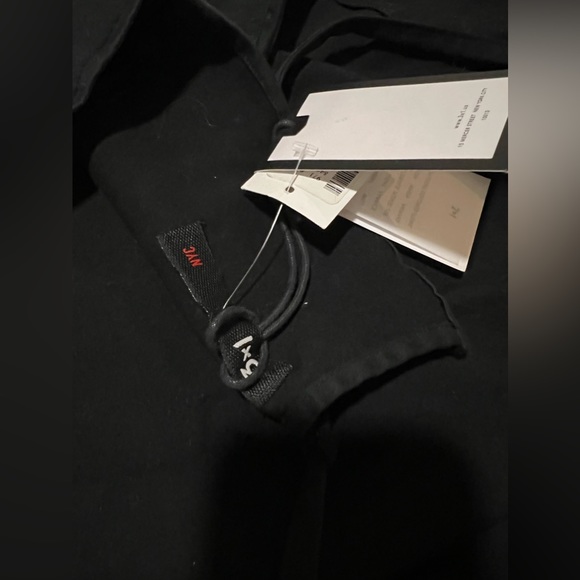 3x1 Twist Criss Cross Tank Top - Picture 8 of 8